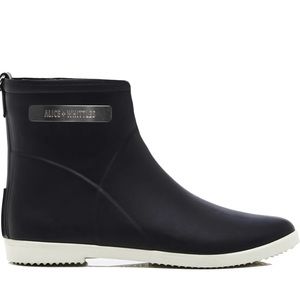 Alice + Whittles Black and White Ankle Rain Boot 9